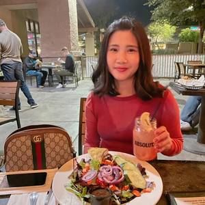 Meet your Posher, Jajaa